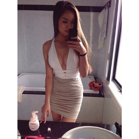 Kathryn Tan model free picture