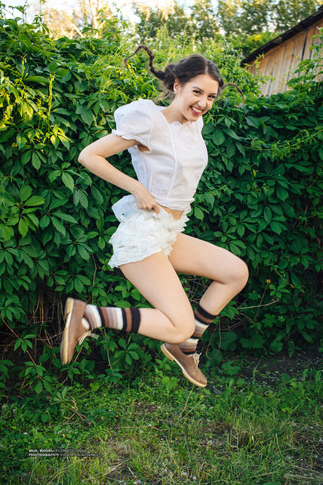 Elis model beautiful img