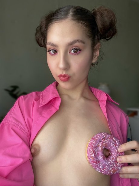 Elis pornographic actress photo