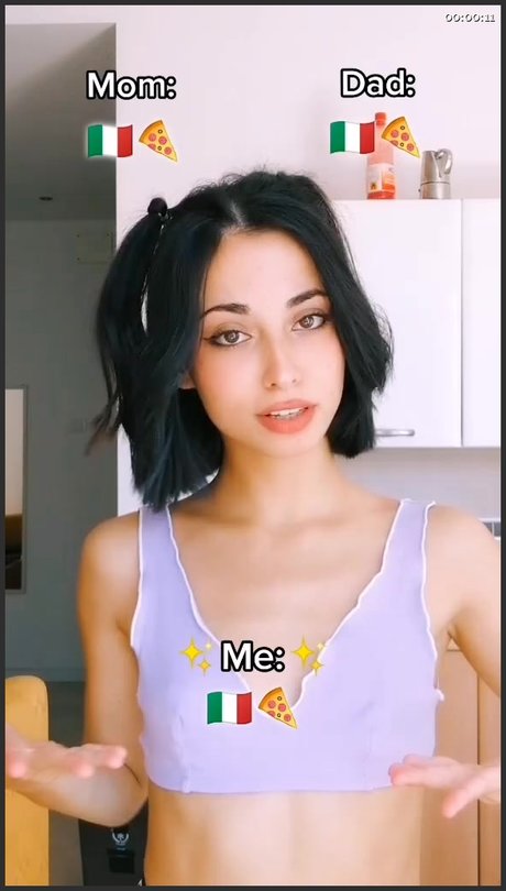 Lucrelisa_ pornographic actress image