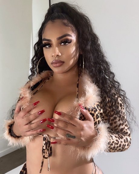 No4eign pornstar beautiful photos