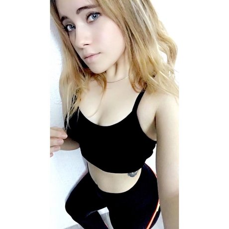 Paulina Gomez Ojeda hot model photos