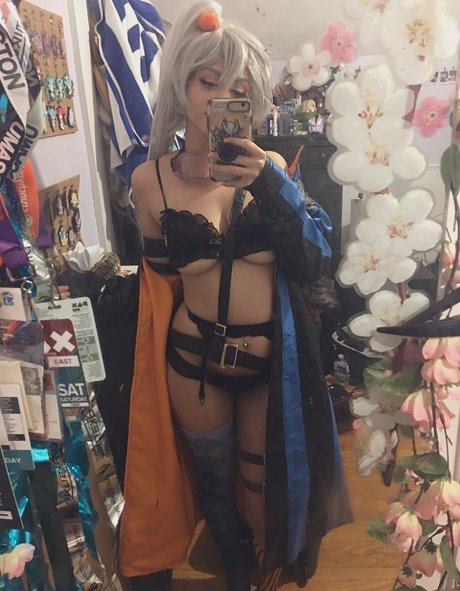Plushiecos erotic model photos