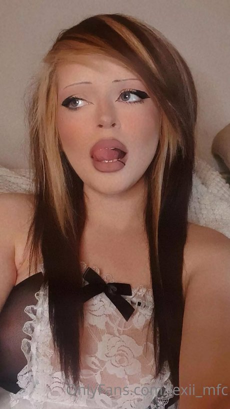 double blowjob onlyfans beautiful porn archive