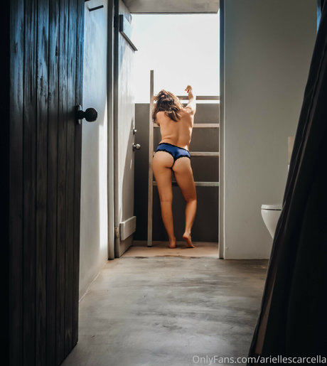 Arielle Scarcella perfect star photos