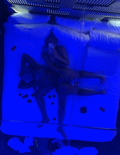 Lola and Moni model best photo