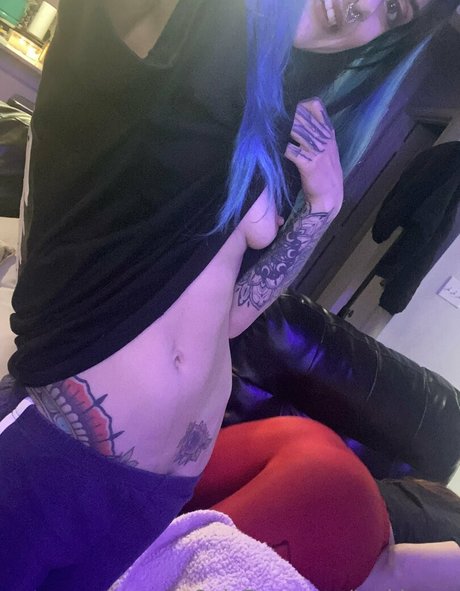 Tsukivans pornstar erotic picture