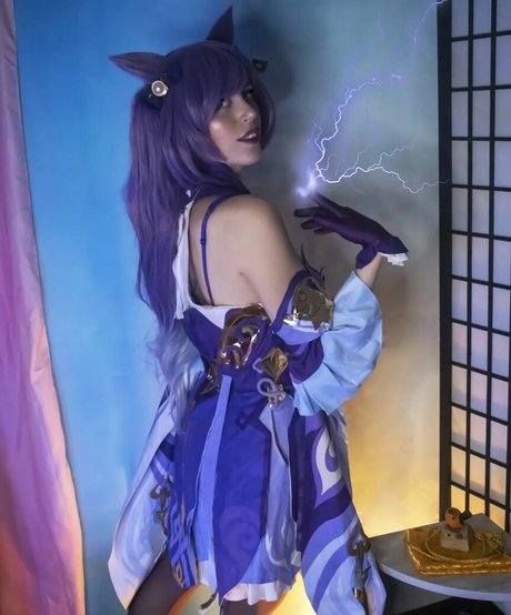 Lauramunay art star photo