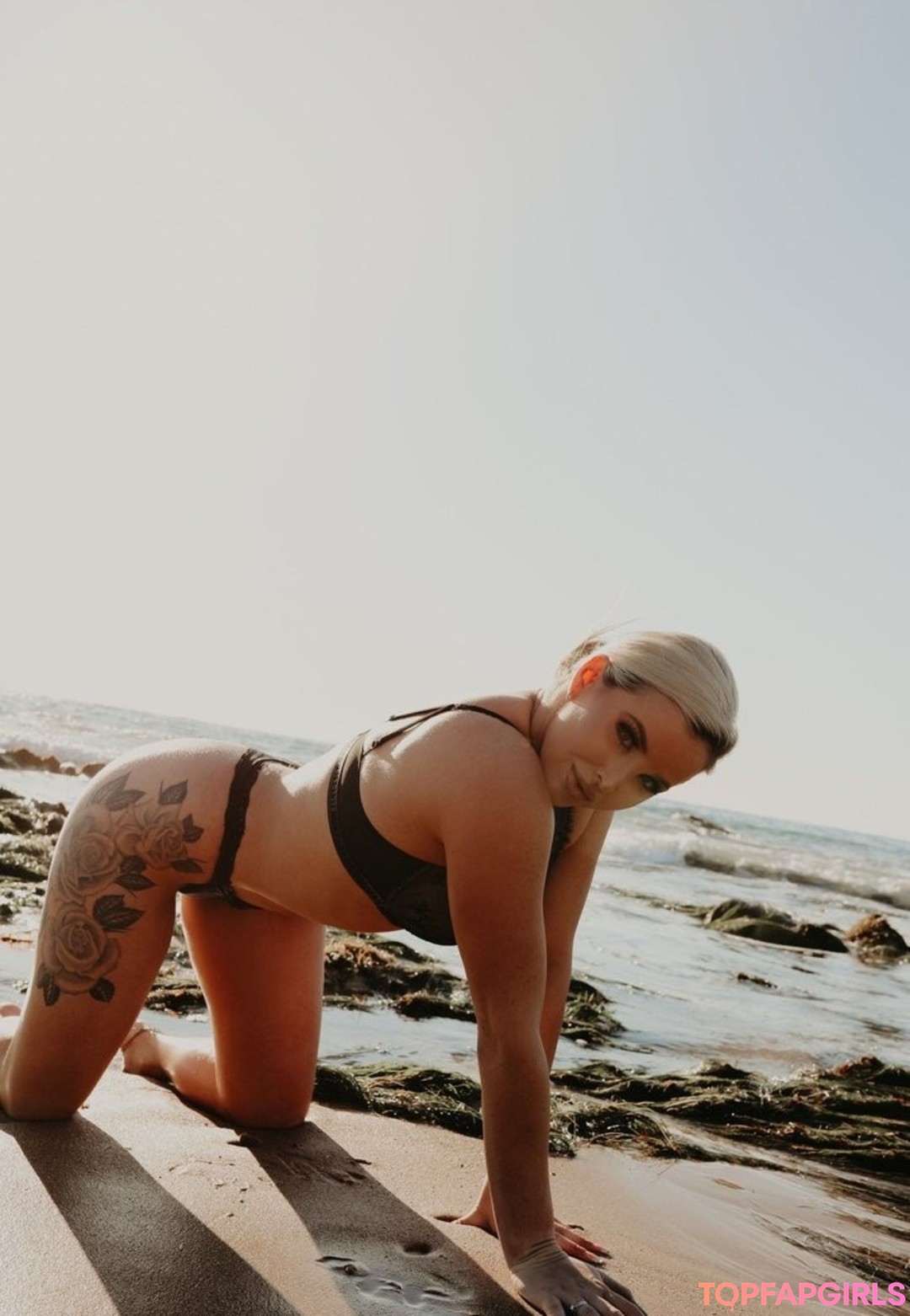 ideal onlyfans pretty gallery