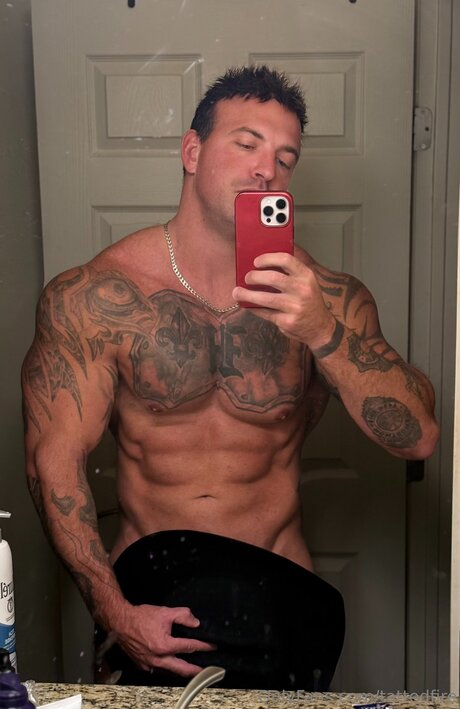 Tattedfire model pretty pics