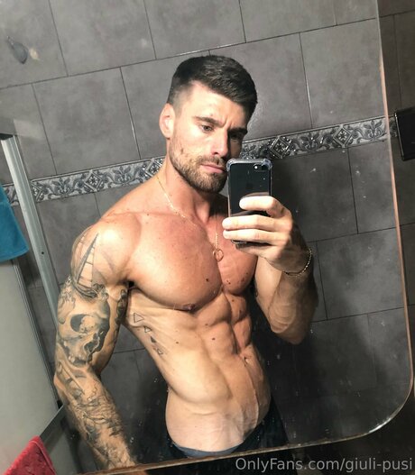 Chulo95 pornographic star archive