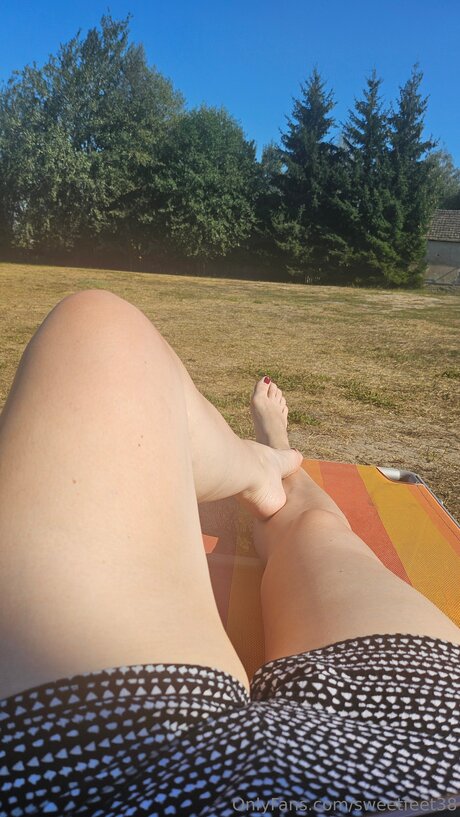 Sweetfeet38 erotic pornstar galleries