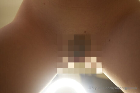 Satangjuseyo erotic model picture