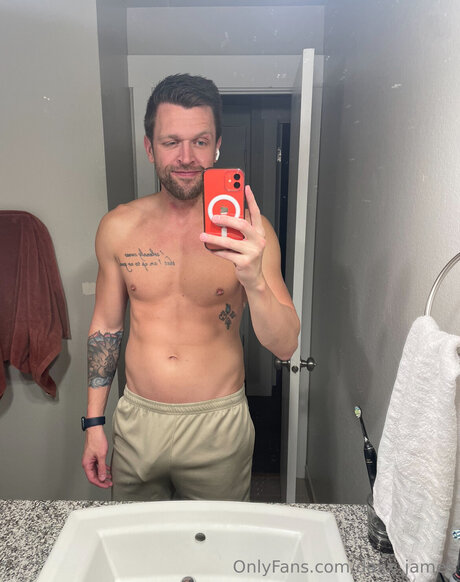 Daxx James model best picture