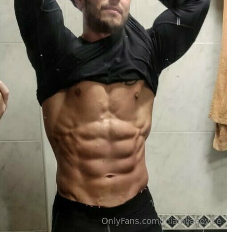 Miamijagovice model high quality photo