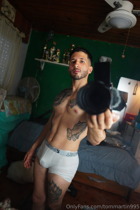Tommartin995 model naked pics