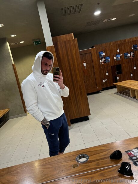 Manuelcruzz star sexy pics