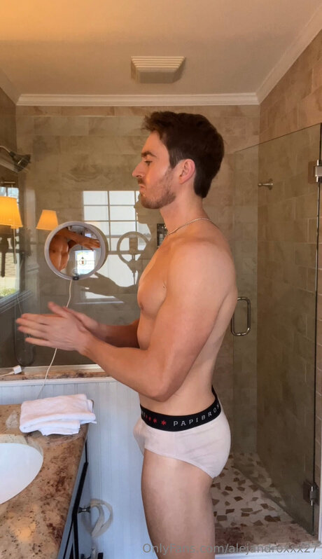 Alejandroxxx27 hot pornstar gallery