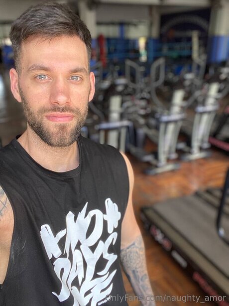 Naughty Amor model art pics