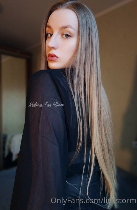 Lisastorm xxx actress pictures