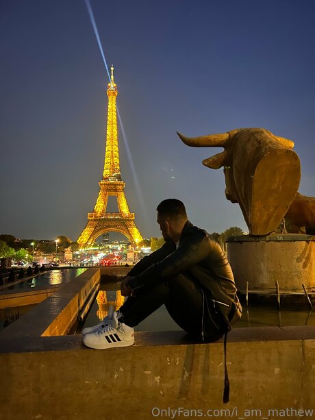 I Am Mathew erotic pornstar archive