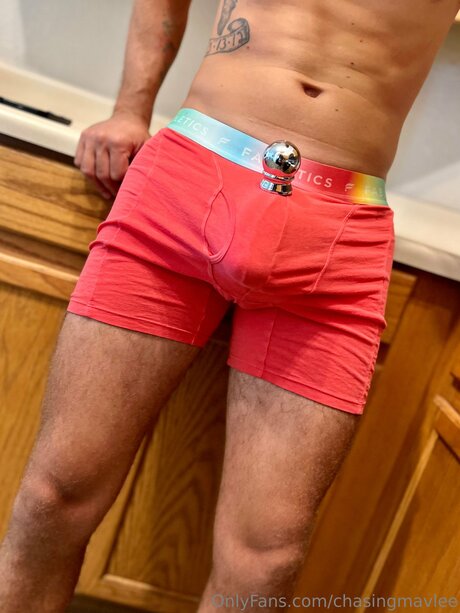 Chasingmavlee model hot photo