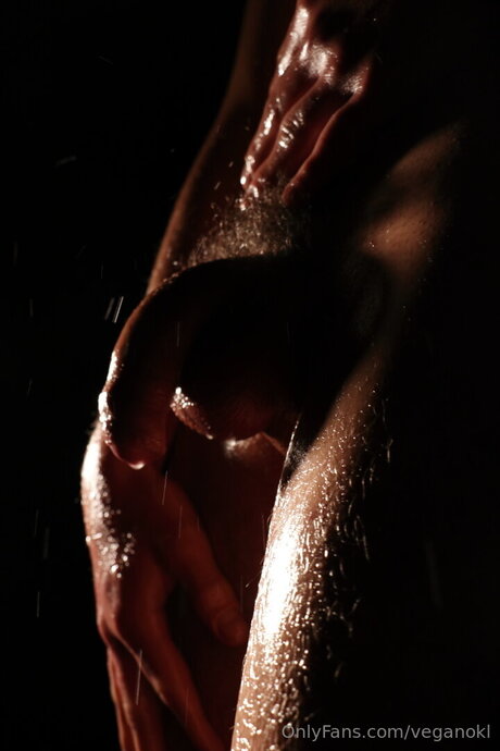 Despuesdelshow model adult photo