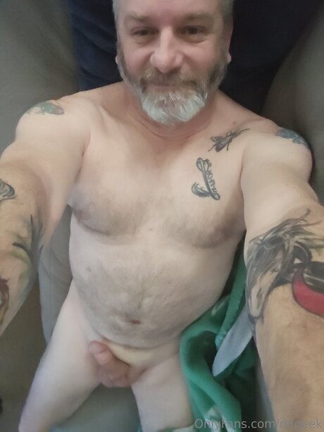 Dageek naked pornstar archive