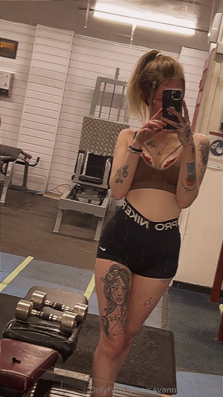 Savannah Subfree free pornstar image