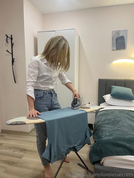 Loreleisecrets nice actress photo