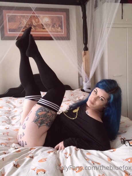 Thebluefox star nudes photos