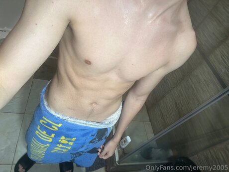Jeremy2005 model nudes image