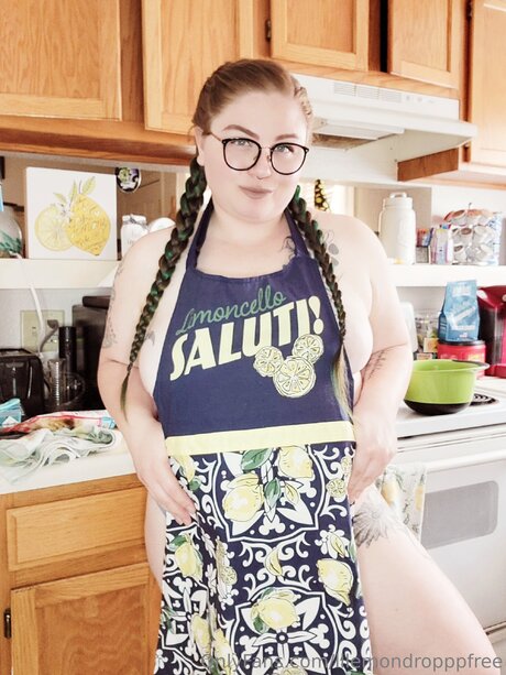 Lllemondropppfree star nudes gallery