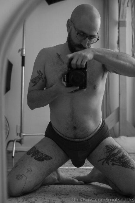 Knotsnacks naked pornstar pics
