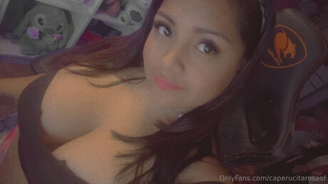 Caperucitarosaof erotic actress photo