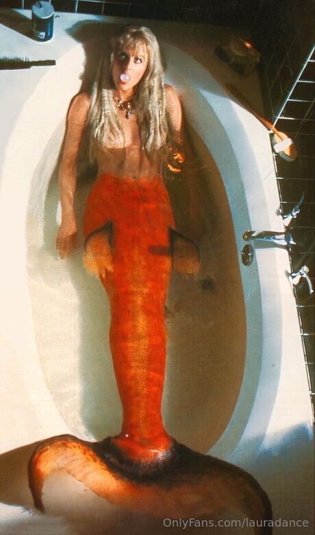 Lauradance star sexy pictures