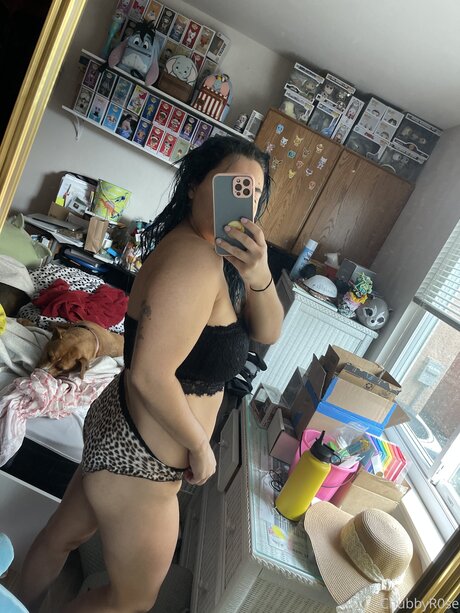 Chubbbyrose star pretty pics