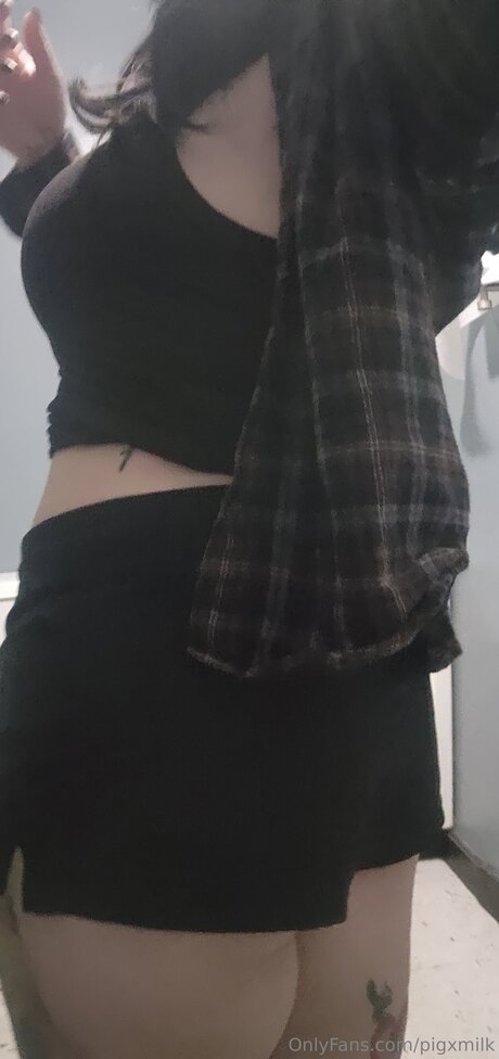 Pigxmilk exclusive pornstar pics