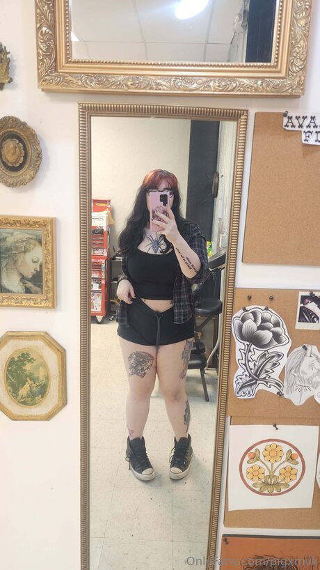 Pigxmilk sexy model pictures
