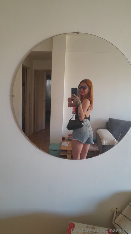 Ginacandy32 pornographic actress photos