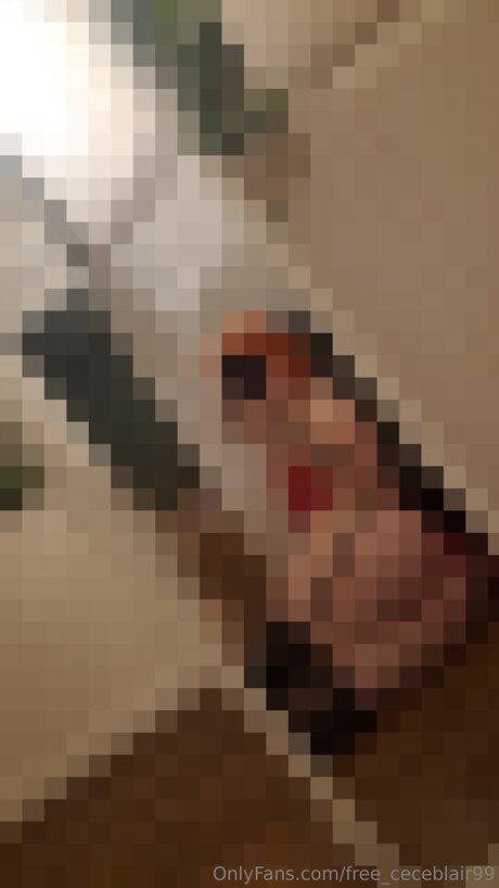 Free Ceceblair99 beautiful model image