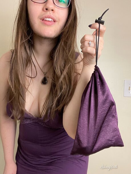 Woozyunlocked nude model archive