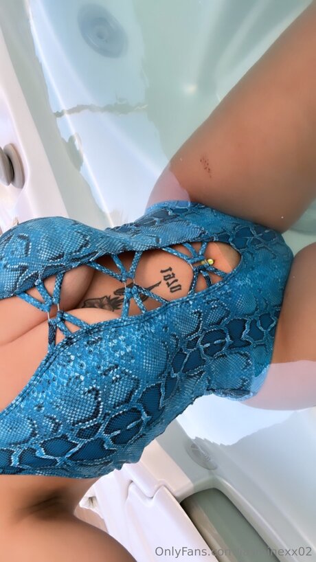 Jasminexx02 model nudes photos