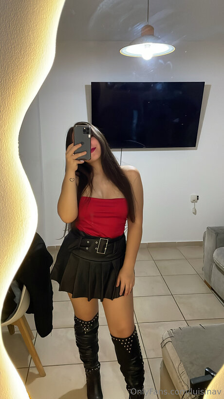 Luisinav xxx model gallery