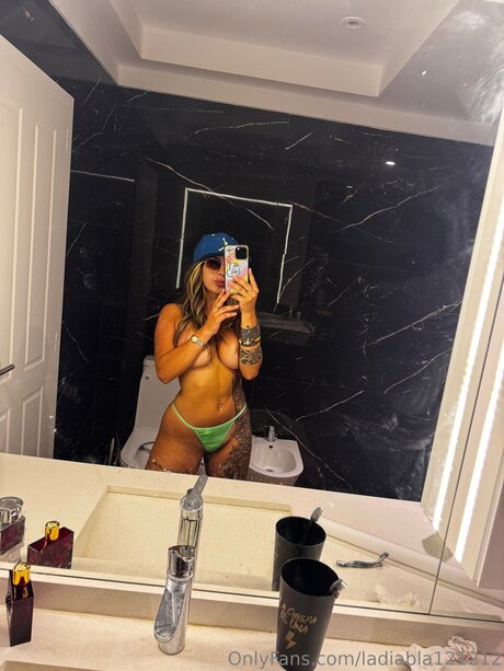 Ladiabla121212 pornstar art photo