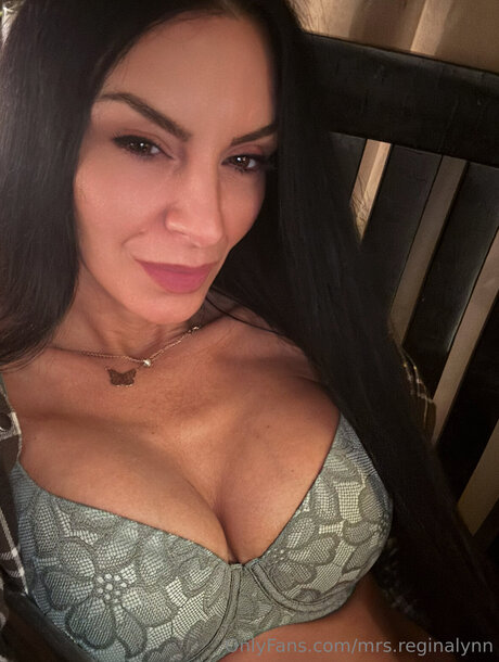 Mrs Reginalynn pornstar nude pictures