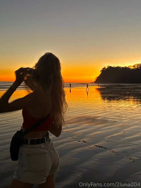 2luna004 top actress galleries