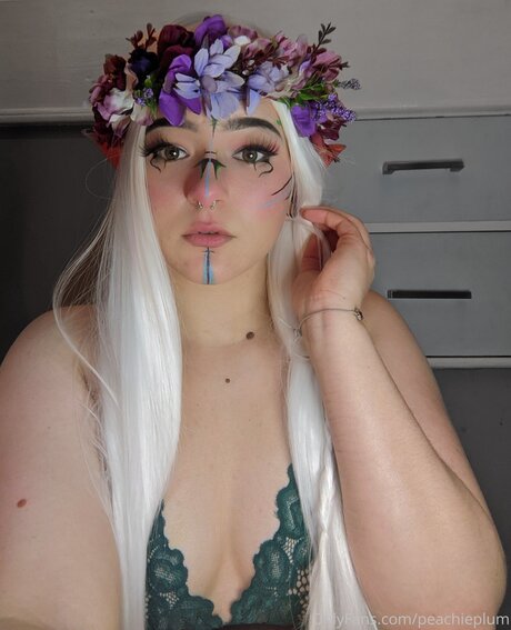 Peachieplum adult actress picture