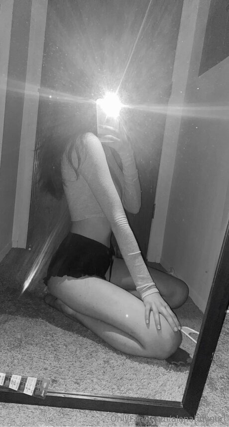 Alanabbygurl star best picture