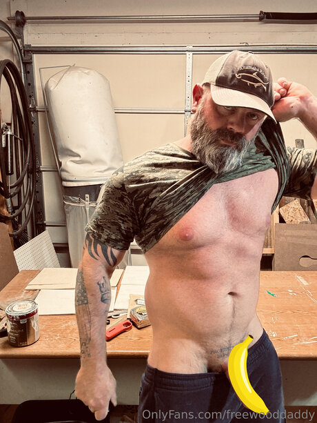 Freewooddaddy beautiful model pics